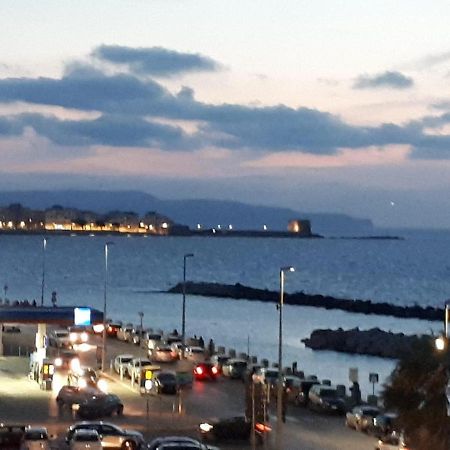 Appartement Brezza Di Tramontana à Trapani Extérieur photo
